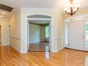 3 Bridlefield Ln, Medfield MA 02052