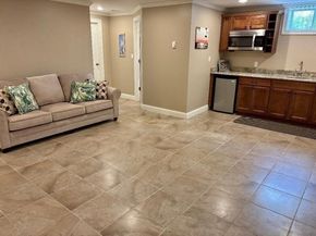 9 Endicott St B, Danvers MA 01923
