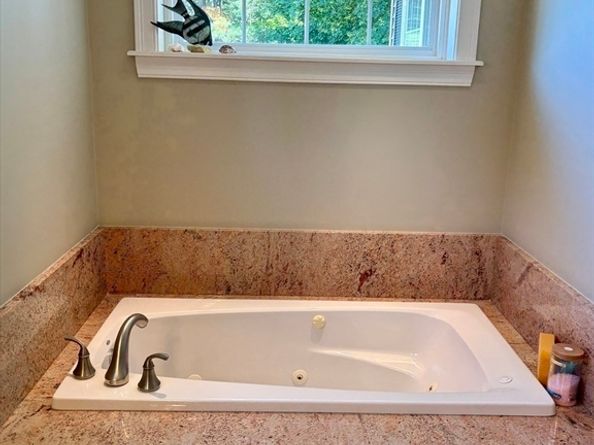 9 Endicott St B, Danvers MA 01923