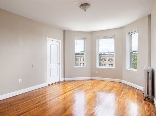 119 Washington Street, Boston MA 02121