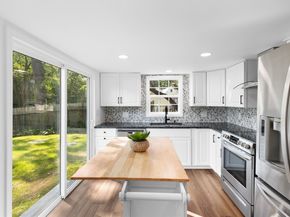21 Beechwood Ave, Pembroke MA 02359