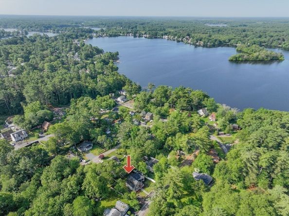 21 Beechwood Ave, Pembroke MA 02359