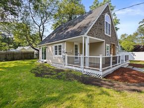 21 Beechwood Ave, Pembroke MA 02359