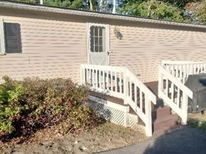 6 Chestnut Circle, Rockland MA 02370