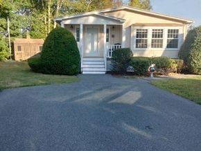 6 Chestnut Circle, Rockland MA 02370