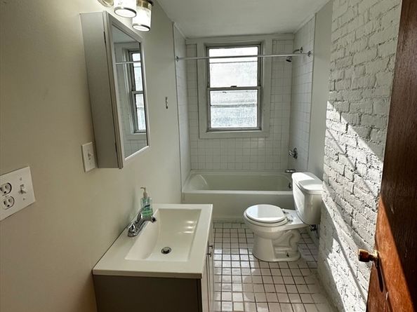 29 E Cottage, Boston MA 02125