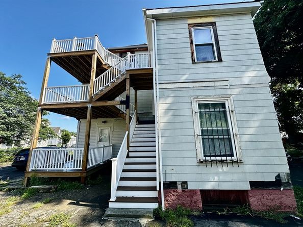 29 E Cottage, Boston MA 02125