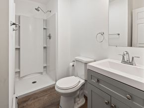 46 Locust St, Leicester MA 01611