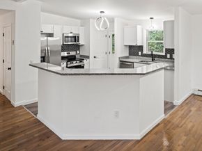 46 Locust St, Leicester MA 01611