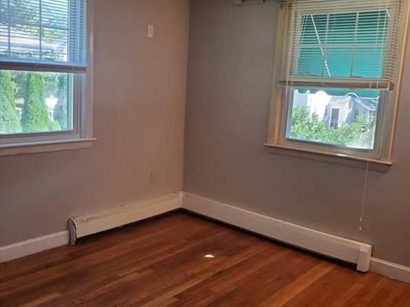 25 Monson St, Brockton MA 02301
