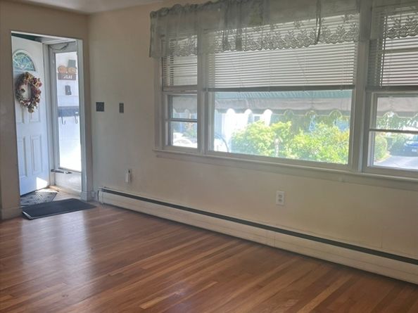 25 Monson St, Brockton MA 02301