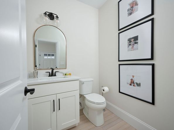 16 Metacomet Rd 16, West Bridgewater MA 02379