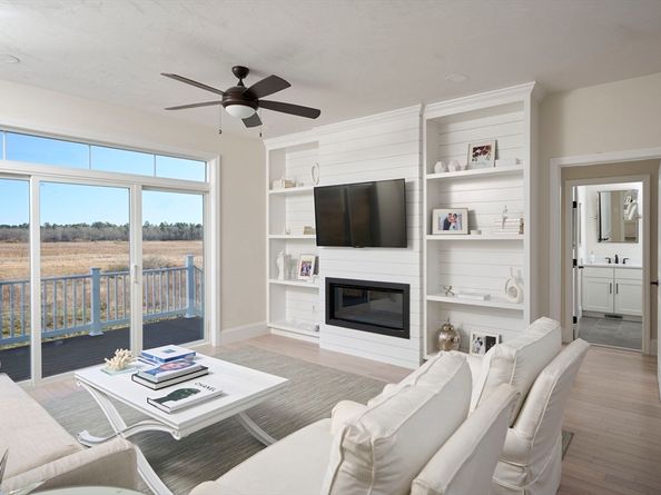 16 Metacomet Rd 16, West Bridgewater MA 02379