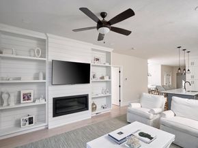 16 Metacomet Rd 16, West Bridgewater MA 02379