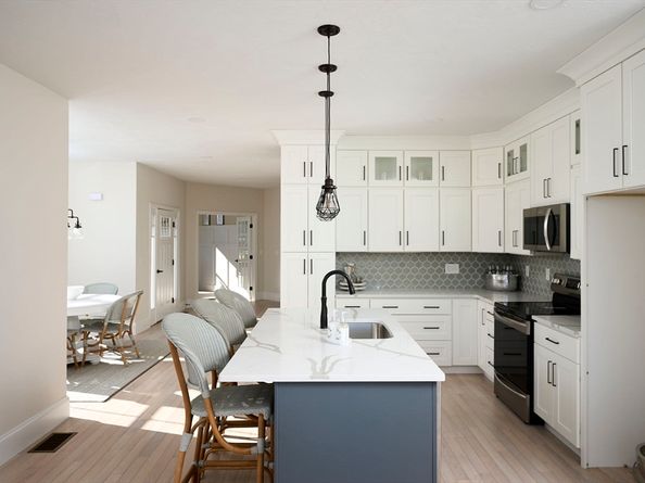 16 Metacomet Rd 16, West Bridgewater MA 02379