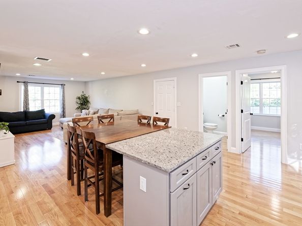 1 Glen St. B, Framingham MA 01702