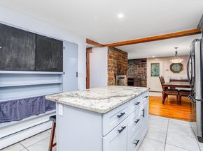 30 Center St, Ashburnham MA 01430