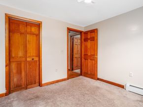 30 Center St, Ashburnham MA 01430