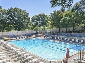 99 Pond Avenue D 608, Brookline MA 02445