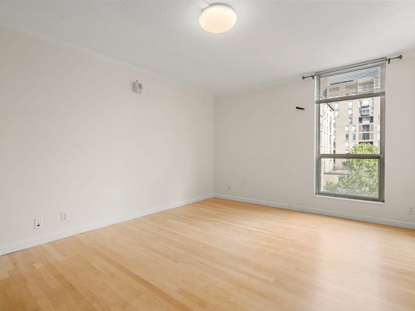 99 Pond Avenue D 608, Brookline MA 02445