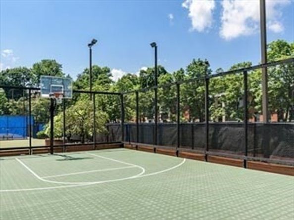 99 Pond Avenue D 608, Brookline MA 02445