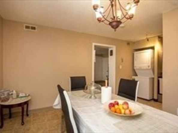 77 Colonel Bell Dr 4, Brockton MA 02301