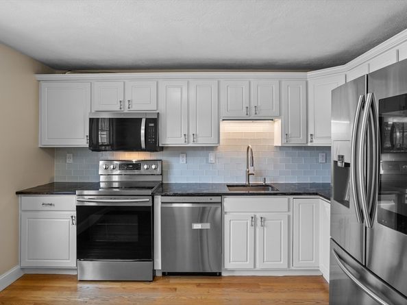 134 Russet Ln 134, Boxborough MA 01719