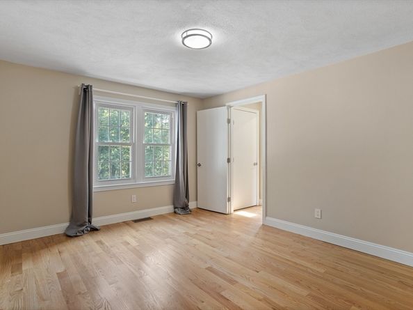 134 Russet Ln 134, Boxborough MA 01719