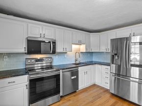 134 Russet Ln 134, Boxborough MA 01719