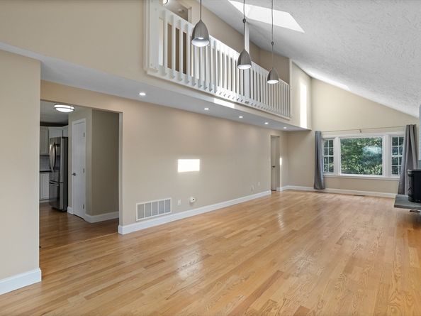 134 Russet Ln 134, Boxborough MA 01719