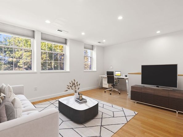 35 Eldridge Road 209, Boston MA 02130