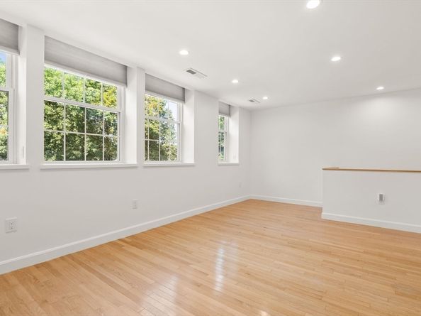 35 Eldridge Road 209, Boston MA 02130