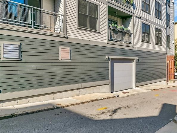 309 E Street 46, Boston MA 02127