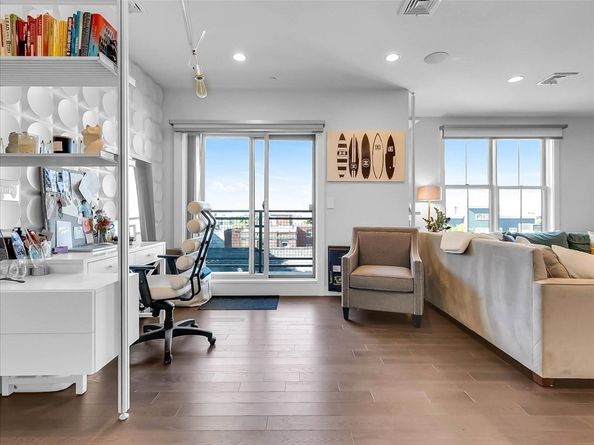 309 E Street 46, Boston MA 02127