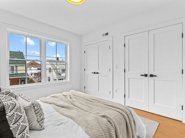 11 Bonner Ave 1, Medford MA 02155