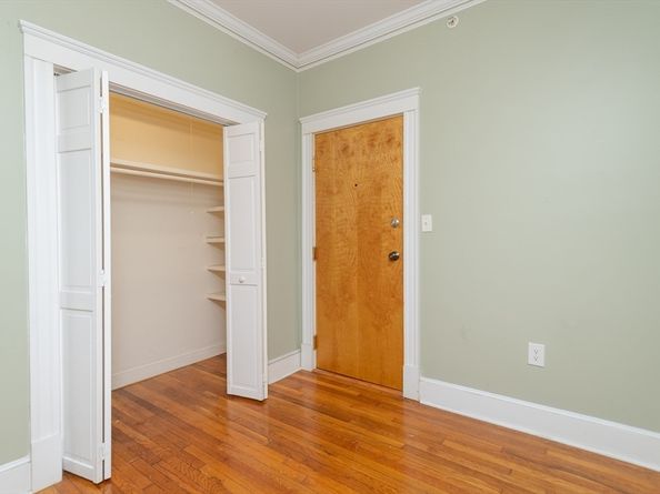 50 Jamaicaway 1, Boston MA 02130
