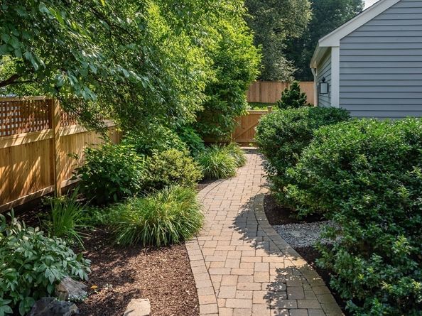 12 Cutting Cross Way 12, Wayland MA 01778