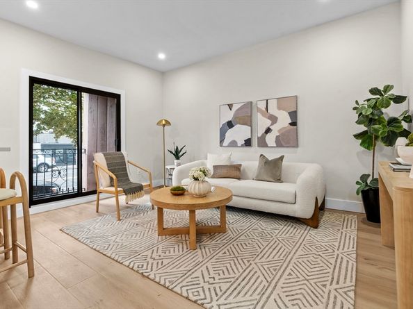 72-74 Chelsea St 3, Boston MA 02128