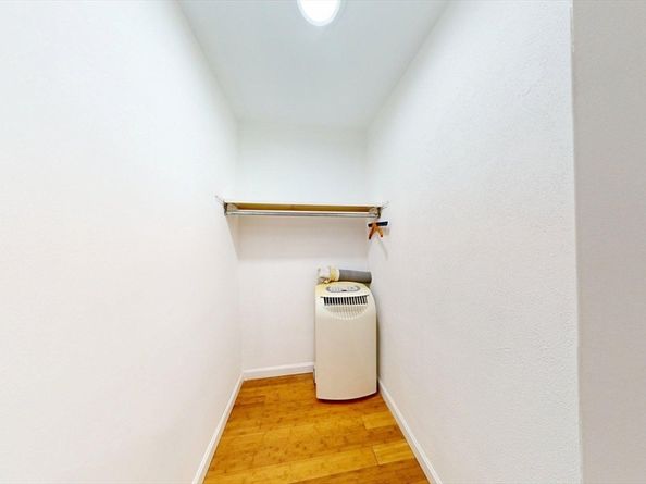 72-74 Chelsea St 9, Boston MA 02128
