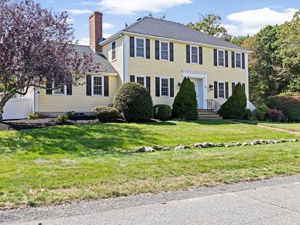 2 Windward Lane, Scituate MA 02066
