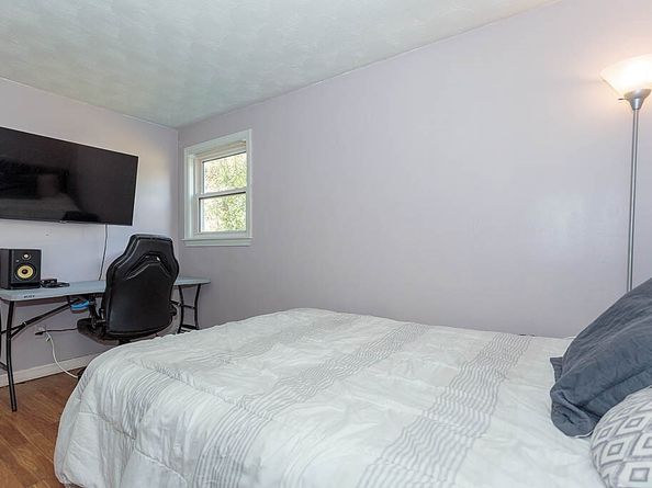 38 Mcdevitt Rd, Randolph MA 02368