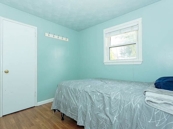 38 Mcdevitt Rd, Randolph MA 02368