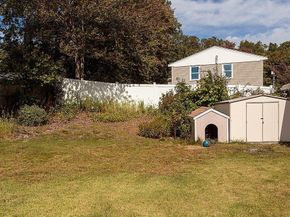 38 Mcdevitt Rd, Randolph MA 02368
