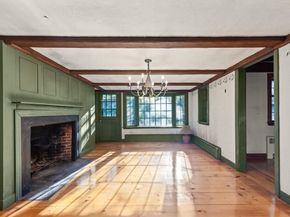 6 Longbow Rd, Lynnfield MA 01940