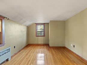 6 Longbow Rd, Lynnfield MA 01940