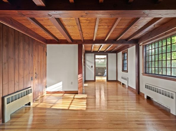 6 Longbow Rd, Lynnfield MA 01940
