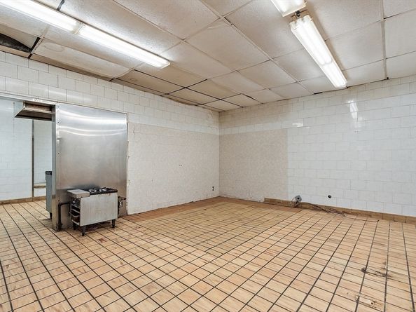 258-270 K Street, Boston MA 02127