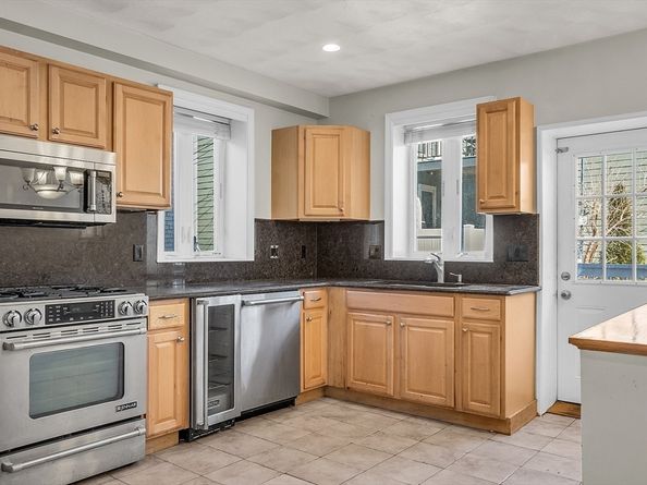 258-270 K Street, Boston MA 02127