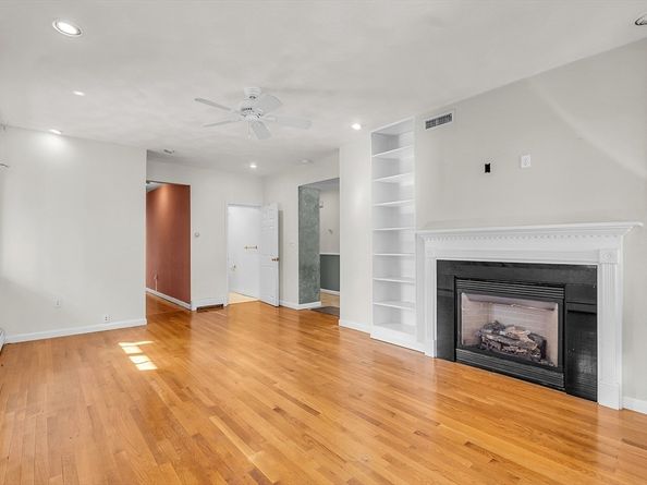 258-270 K Street, Boston MA 02127