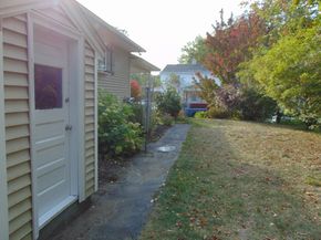 465 Franklin Road, Fitchburg MA 01420